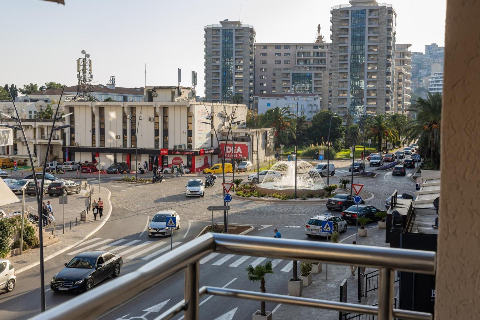 City Apartments Будва Екстер'єр фото